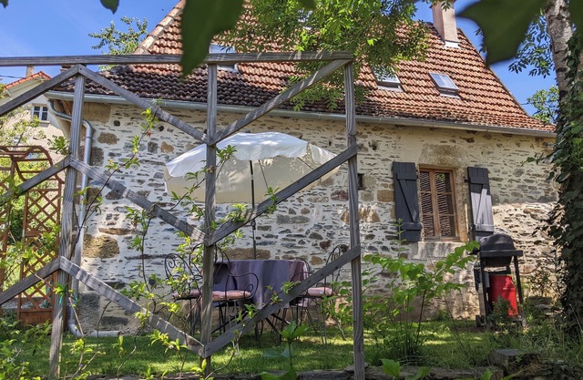 Welcoming 1-bedroom house in Aynac