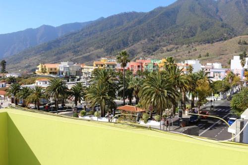 Welcoming apartment with mountain view