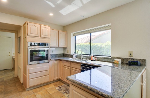 Welcoming Oro Valley Home w/Resort Amenities!