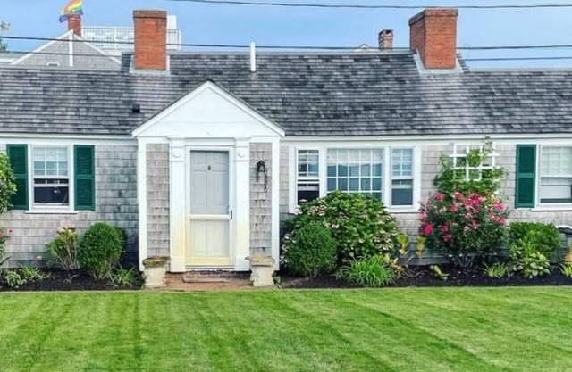West End Beach Cottage at Delft Haven - Steps from the Beach - w/Parking