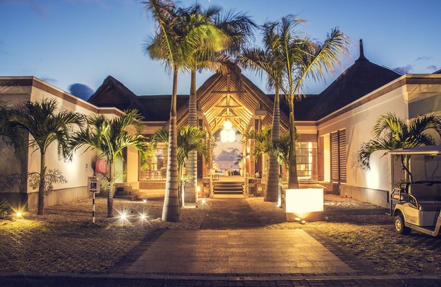West Island by Horizon Holidays