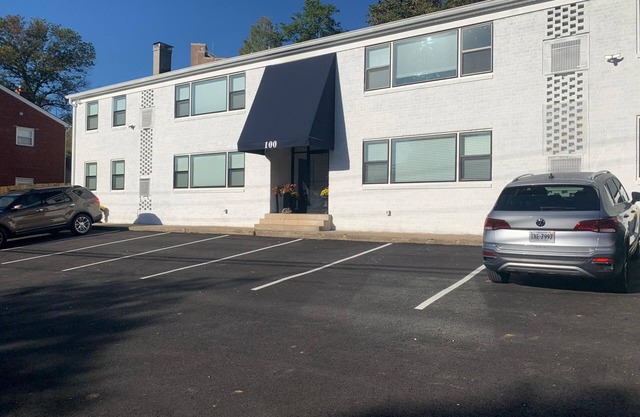 West Taylor Run Hotel