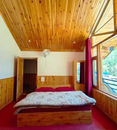 white House Homestay kasol