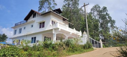 White House Melkavatty ooty