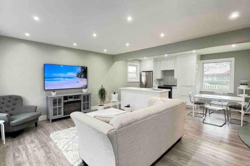 White House Suite - Sleeps 4