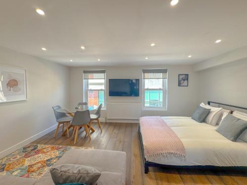 Whitfield Apartments