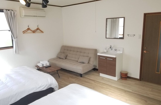 Whole apartment with spacious room close to beach/Yasugi Shimane