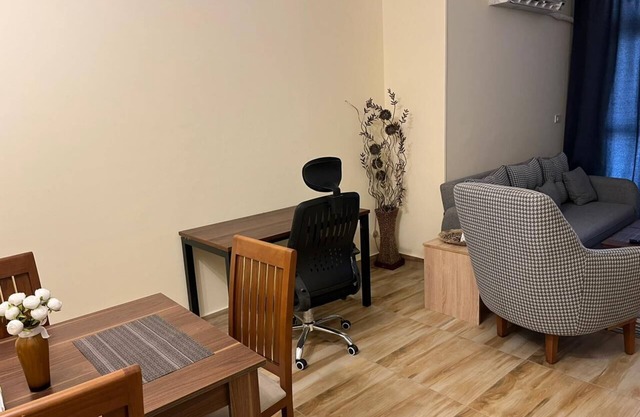 whole aprtment for you 2-bedroom apartment with AC, WiFi in charming Cairo