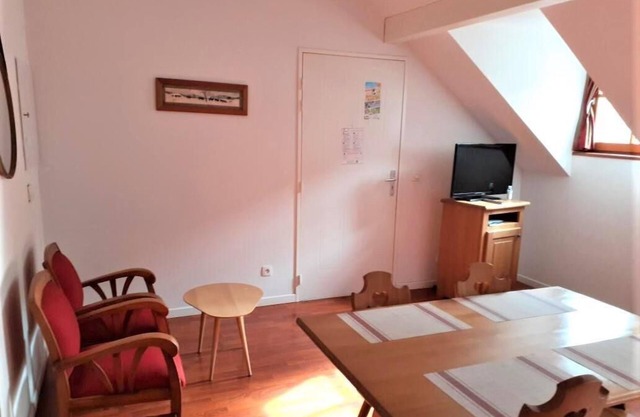 Wifi, 2nd floor, swimming pool, tv, ski locker, 35m², Saint Lary Soulan