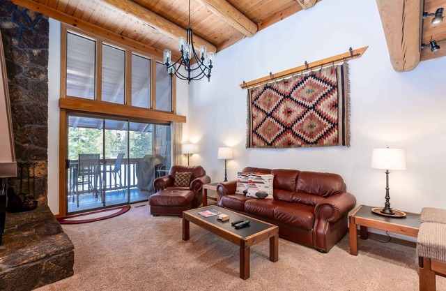 WILD09 - Golf Course Condo, Close to Village, A/C, Bikes
