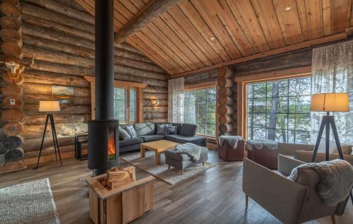 Wilderness Hotel Nellim & Igloos
