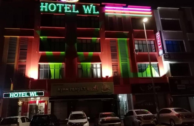 WL HOTEL