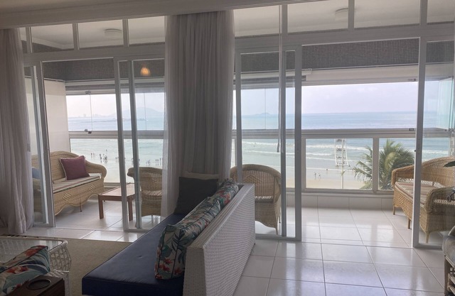 Wonderful Beachfront Apartment!