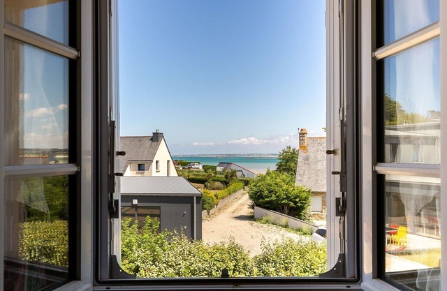 Wonderful private villa for 8 people with WIFI, TV, terrace, pets allowed and parking