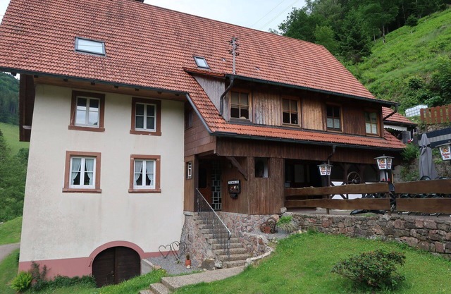 Wonderful private villa for 18 guests with WIFI, TV, terrace, pets allowed and parking
