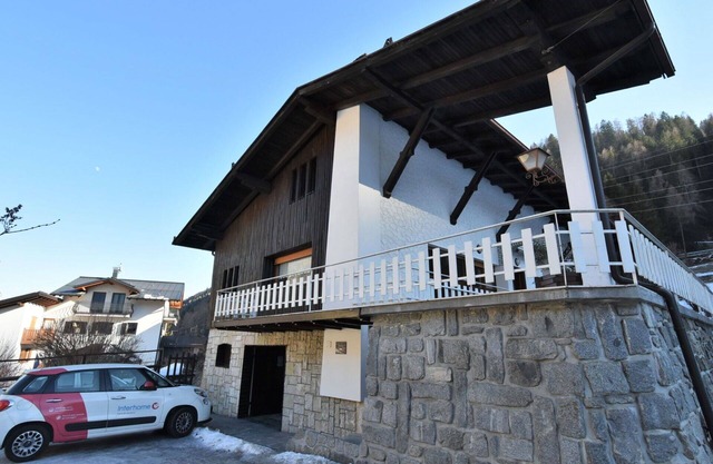 Wonderful private villa for 8 guests with WIFI, TV, terrace and pets allowed