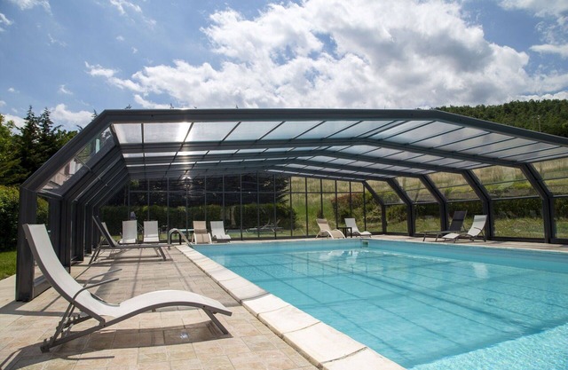 Wonderful private villa with WIFI, private pool, TV, terrace, pets allowed and panoramic view