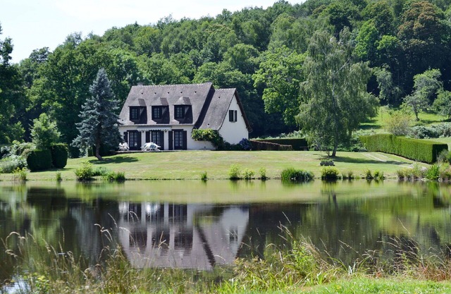 Wonderful private villa for 8 people with A/C, WIFI, TV, terrace, pets allowed and parking