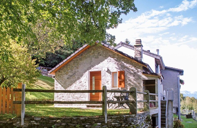 Wonderful private villa for 2 guests with WIFI, panoramic view and parking