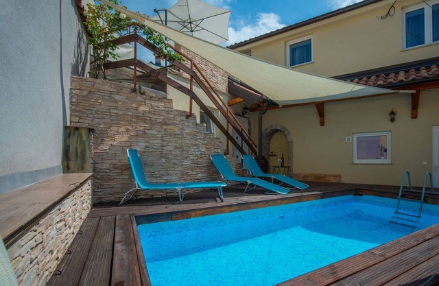 Wonderful private villa for 10 people with A/C, private pool, WIFI, TV and terrace