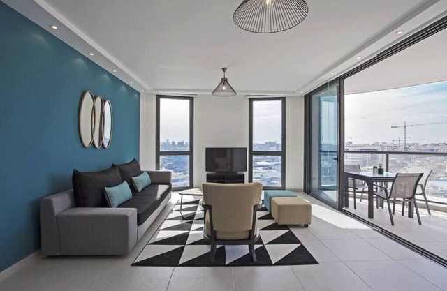 Wonderfull 2BR in Florentin SAFE ROOM