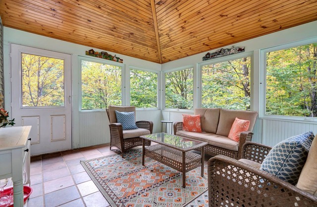 Wood Stove, Close to the Club - Wooded Colonial