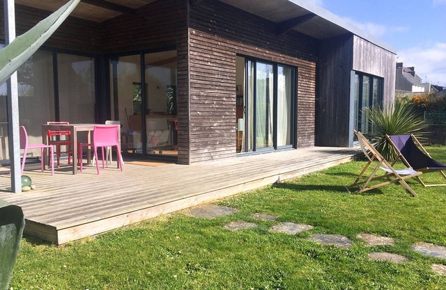 Wooden house - 5km from the beach - Audierne Bay