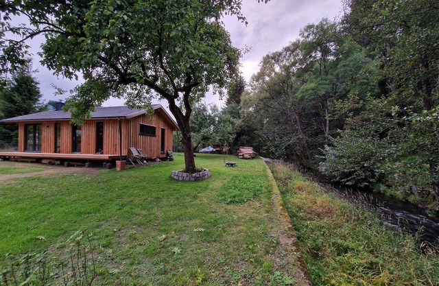 Wooden house with fireplace - Am Forellenfluss