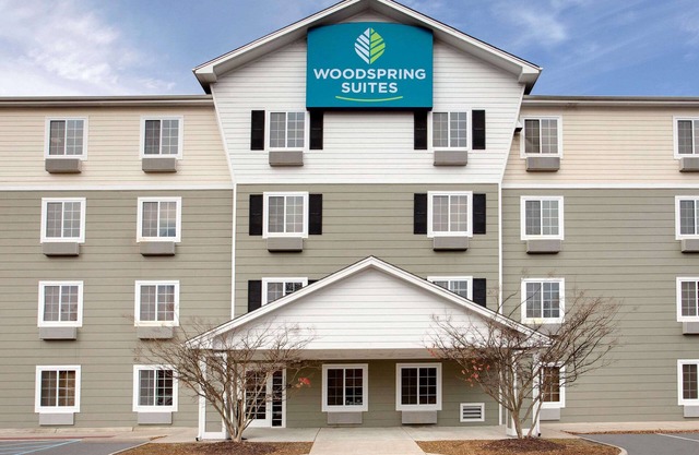 WoodSpring Suites Chesapeake - Norfolk South