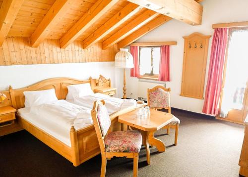 Workation Apartments - 24-7 Self-Checkin - Hotel Postigliun Sedrun
