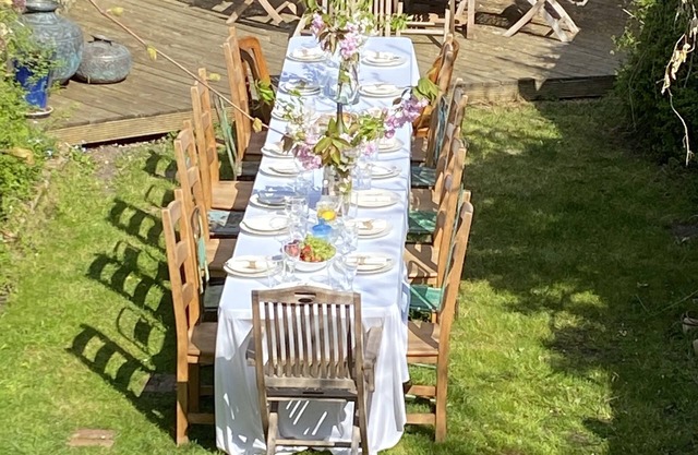 WOW 5 bed town house N22 | Sleeps up to 16 | FREE breakfast | 5 mins to tube