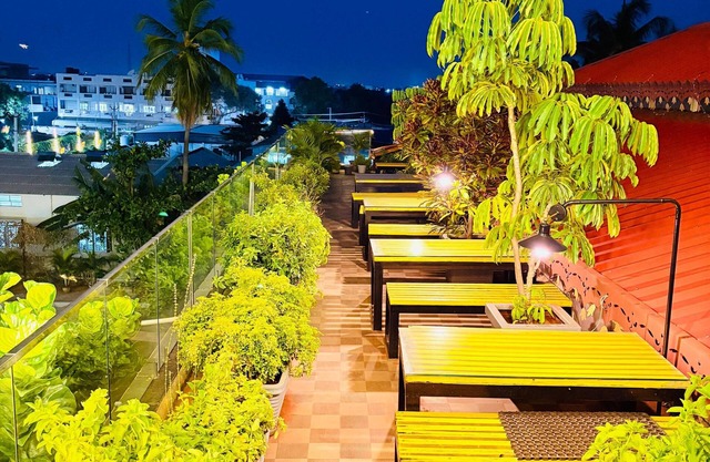 Wow Hotels
