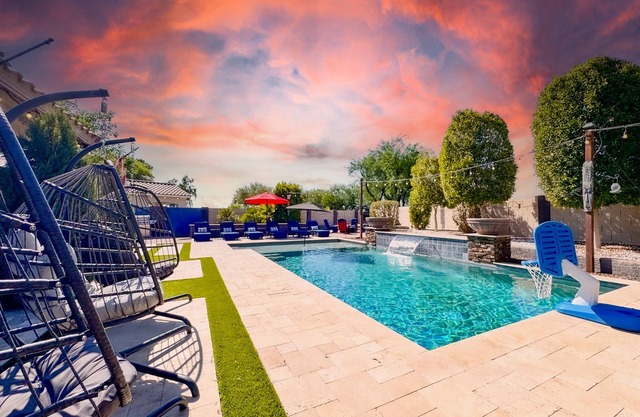 WOW! Queen Creek Heated Pool Home Sleeps 10. 3 King Rooms.