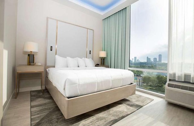 Wyndham Garden at Niagara Falls