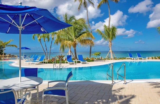 Wyndham Limetree Beach Resort | Three Studio Suites