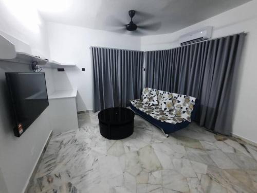 XHQ Home Stay - BayView B-9-1