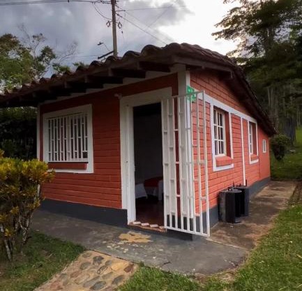 Yarumito Finca Hotel l Cabaña Pensamiento