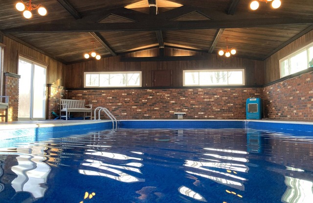 Year Round Playground with INDOOR Pool and Hot Tub