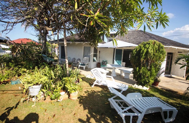 Yellow Canary Beach Resort