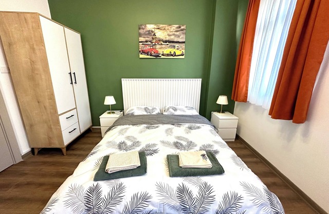 Yellowhouse Room 2