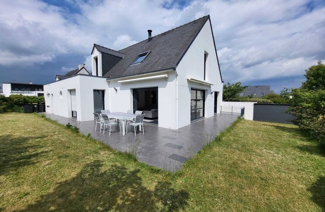 Your design house only 5mn from the beaches of. Comfort and style