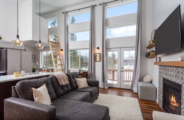 Your intimate home in Gemini!
