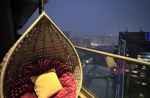 YourHomely Studio “Luxury Vista Haven'