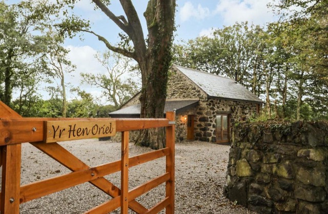 Yr Hen Oriel