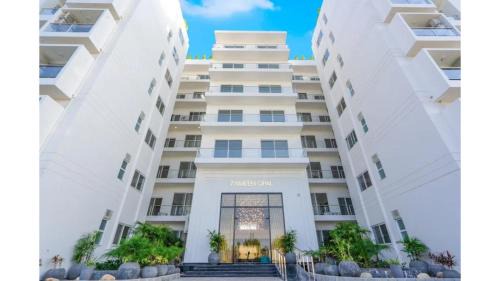 Zameen Opal luxury Stay LDA Avenue Raiwind Rd