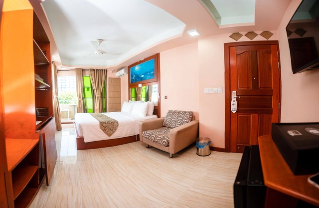 ZAN LODGE