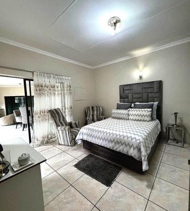 Zee Lifestyle Guesthouse