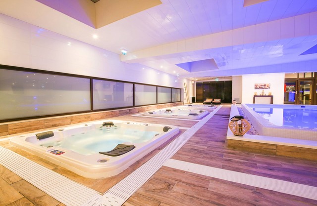 Zenia Hotel & Spa