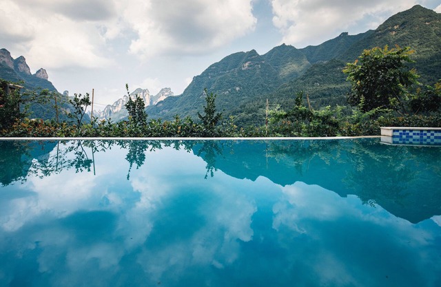 Zhangjiajie xinwu holiday house