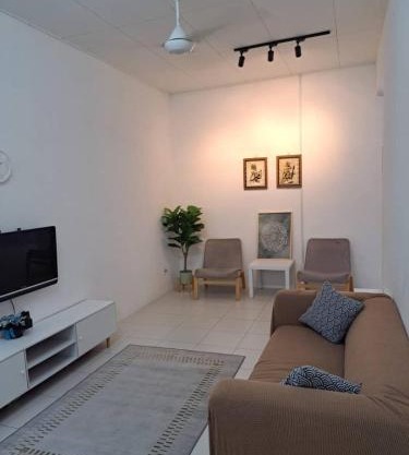 Zikry Homestay